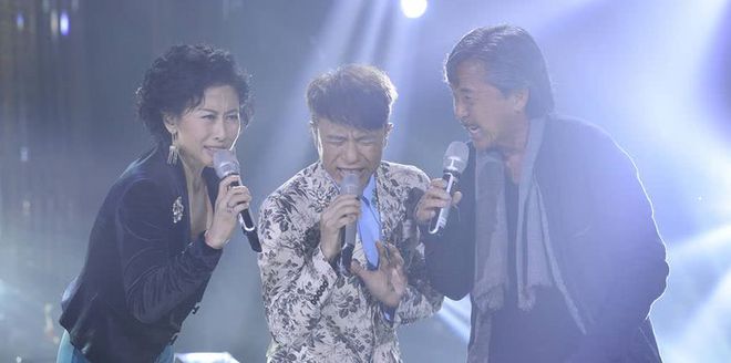 郭麒麟什么时候和桃宝谈的_桃宝和郭麒麟分手_郭麒麟前女友真是桃宝吗