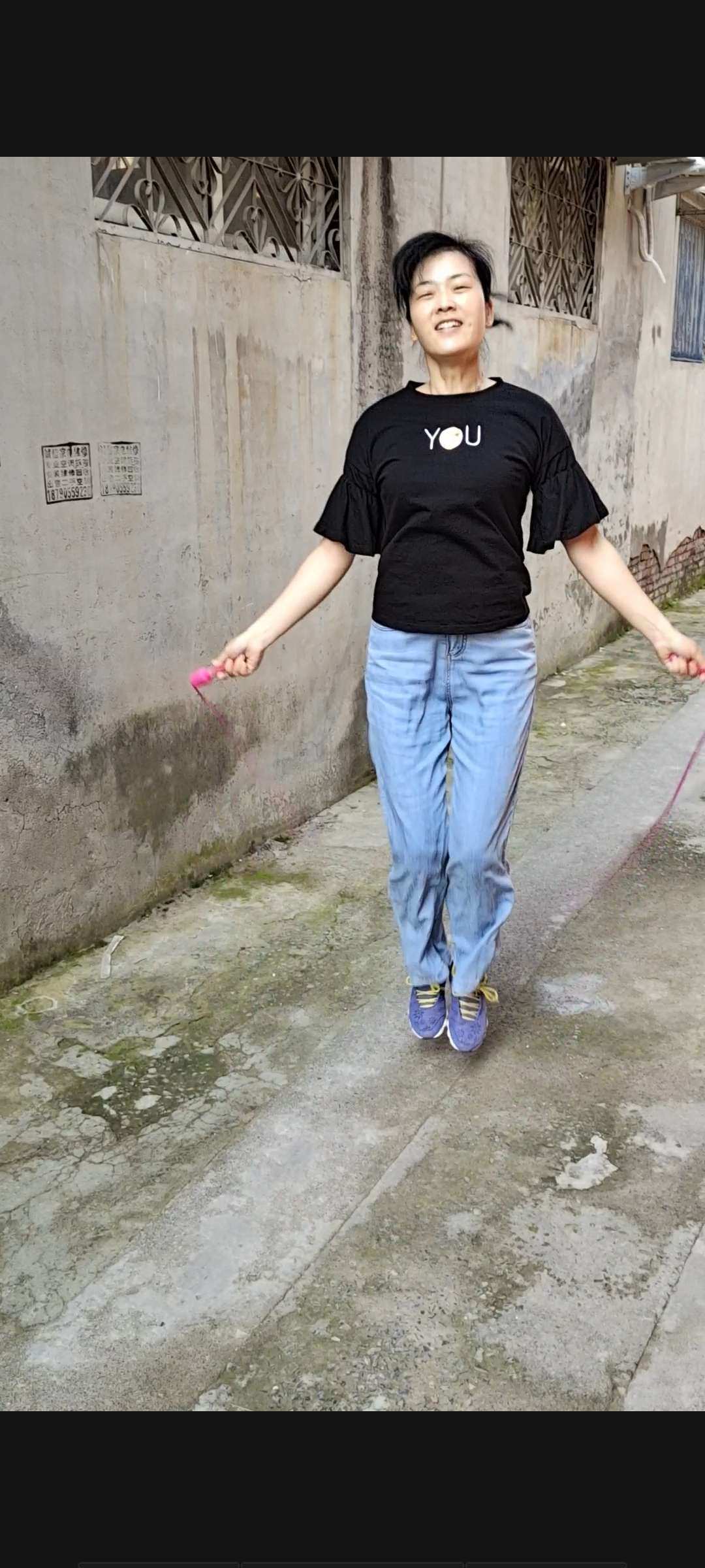 跳绳女生满分多少个_跳绳女生一分钟多少下_女生跳绳