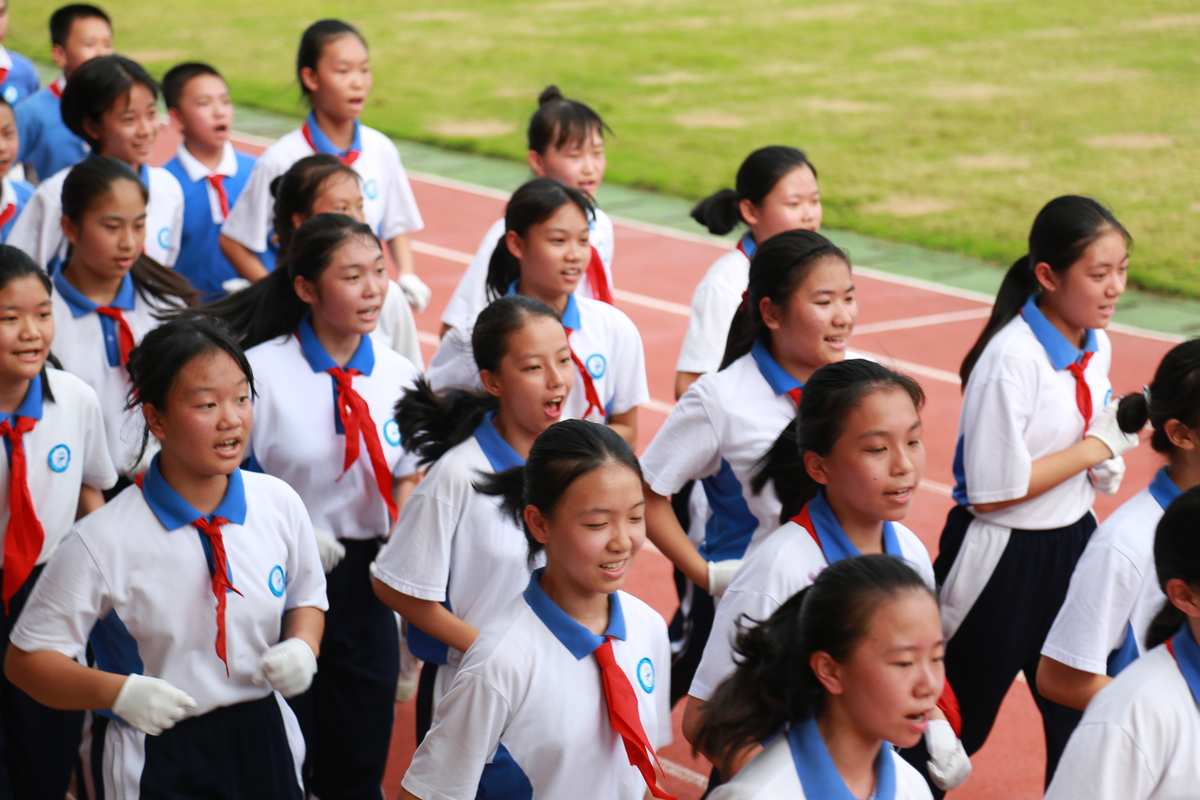 月影如钩_如月影二_月影如汐是什么意思