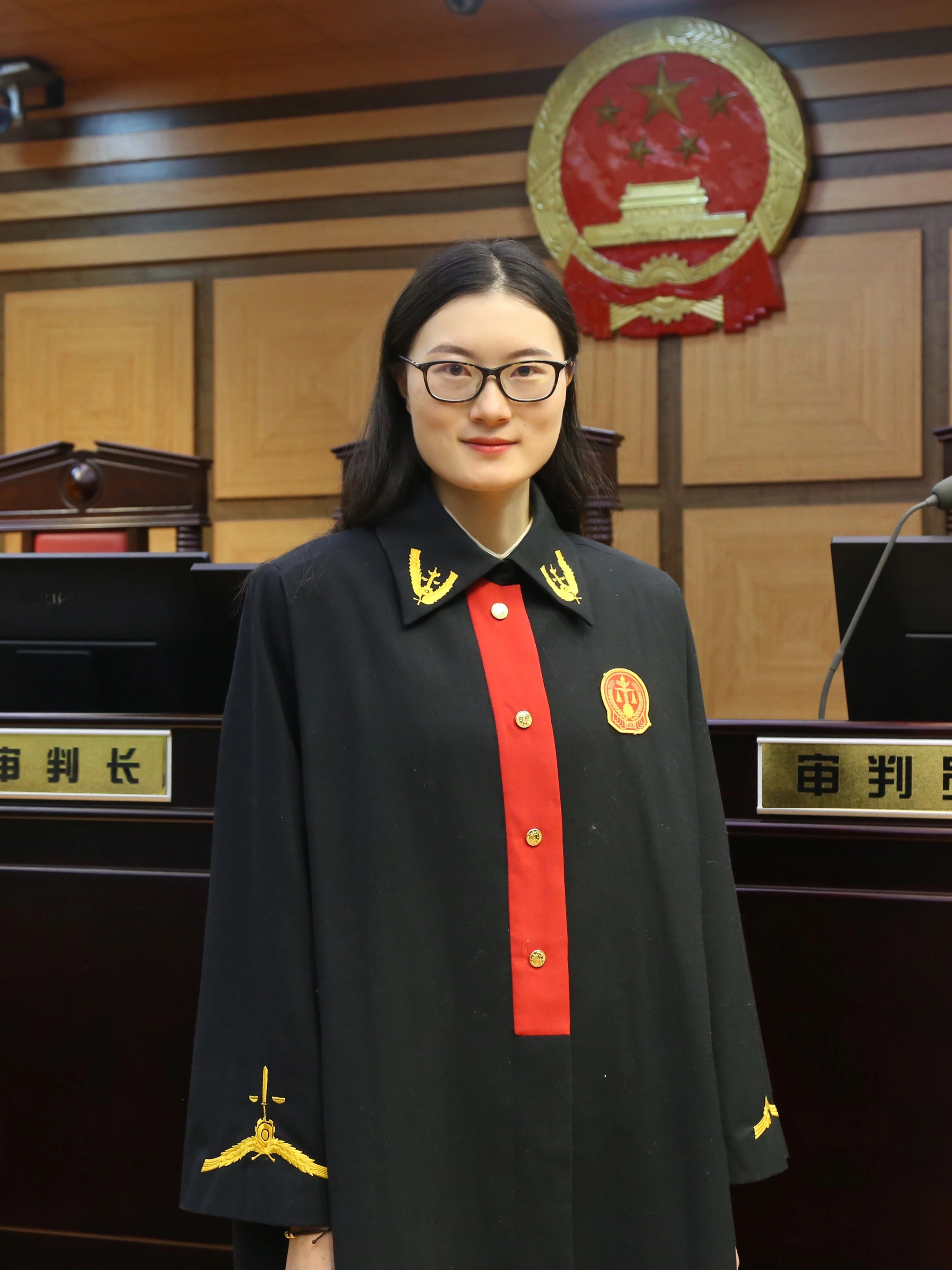 法袍穿着规定_法袍颜色等级_法袍
