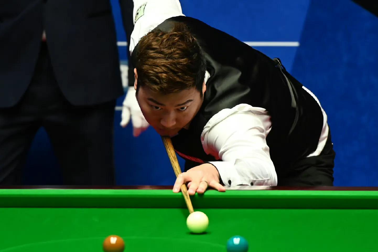 精英台球桌_精英台球俱乐部_台球精英