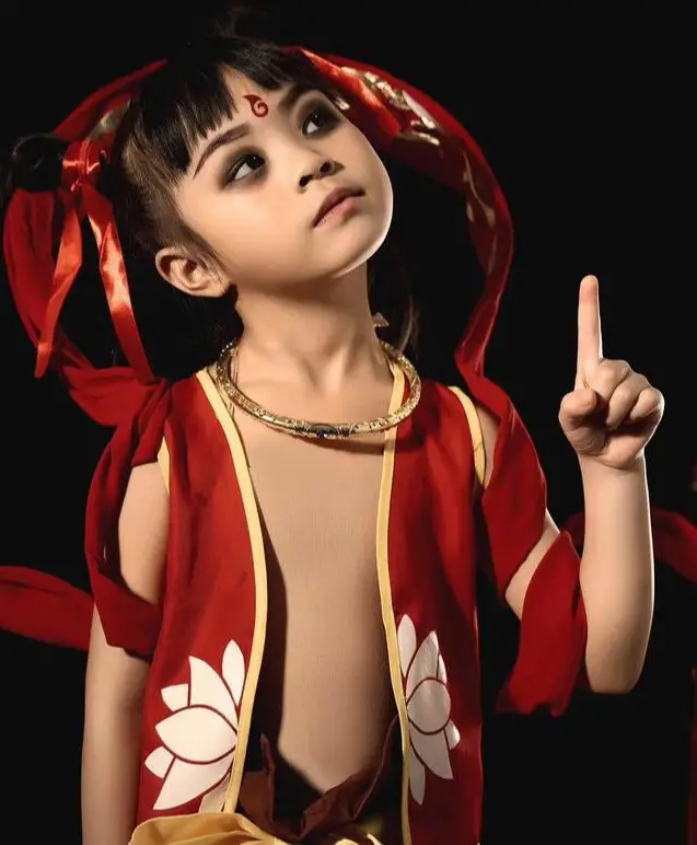 模仿费玉清最像的人是什么节目_费玉清模仿游戏手机_模仿费玉清视频大全