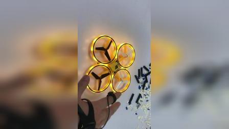 翻盖手机 游戏 飞机-翻盖手机游戏飞机大对决：A品牌VS.B