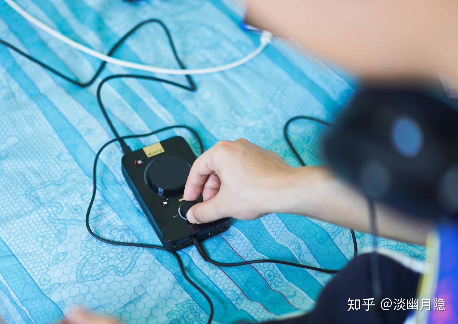 手机游戏专用耳机_NEO手机游戏耳机_耳机游戏