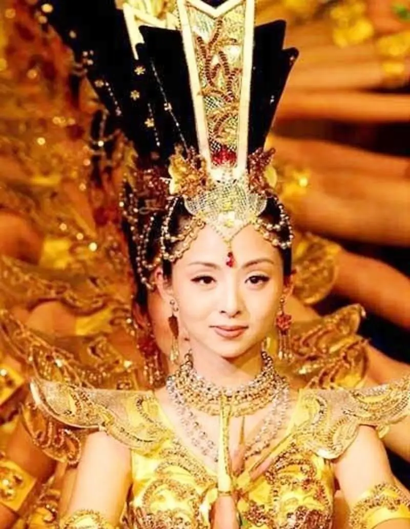 游戏单机手机版滑板横版_rpg游戏单机手机游戏_手机游戏单机rpg