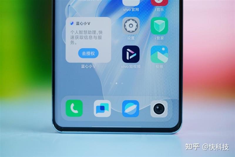 性价比高的手机打游戏_打游戏同价位手机哪个好_便宜手机打游戏哪个好
