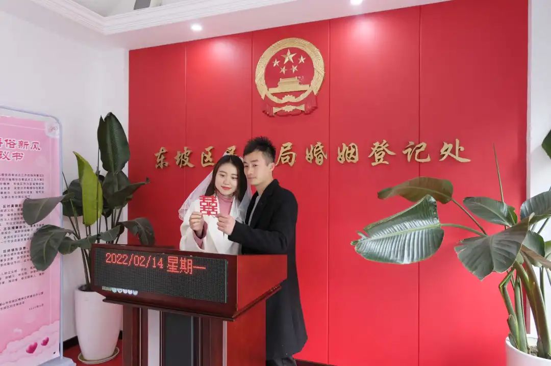 证领吉日结婚好不好_领证吉日婚礼纪_领结婚证吉日