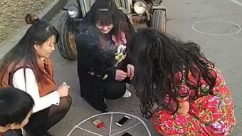 乱摸美女游戏,乱摸美女游戏的惊心动魄冒险之旅